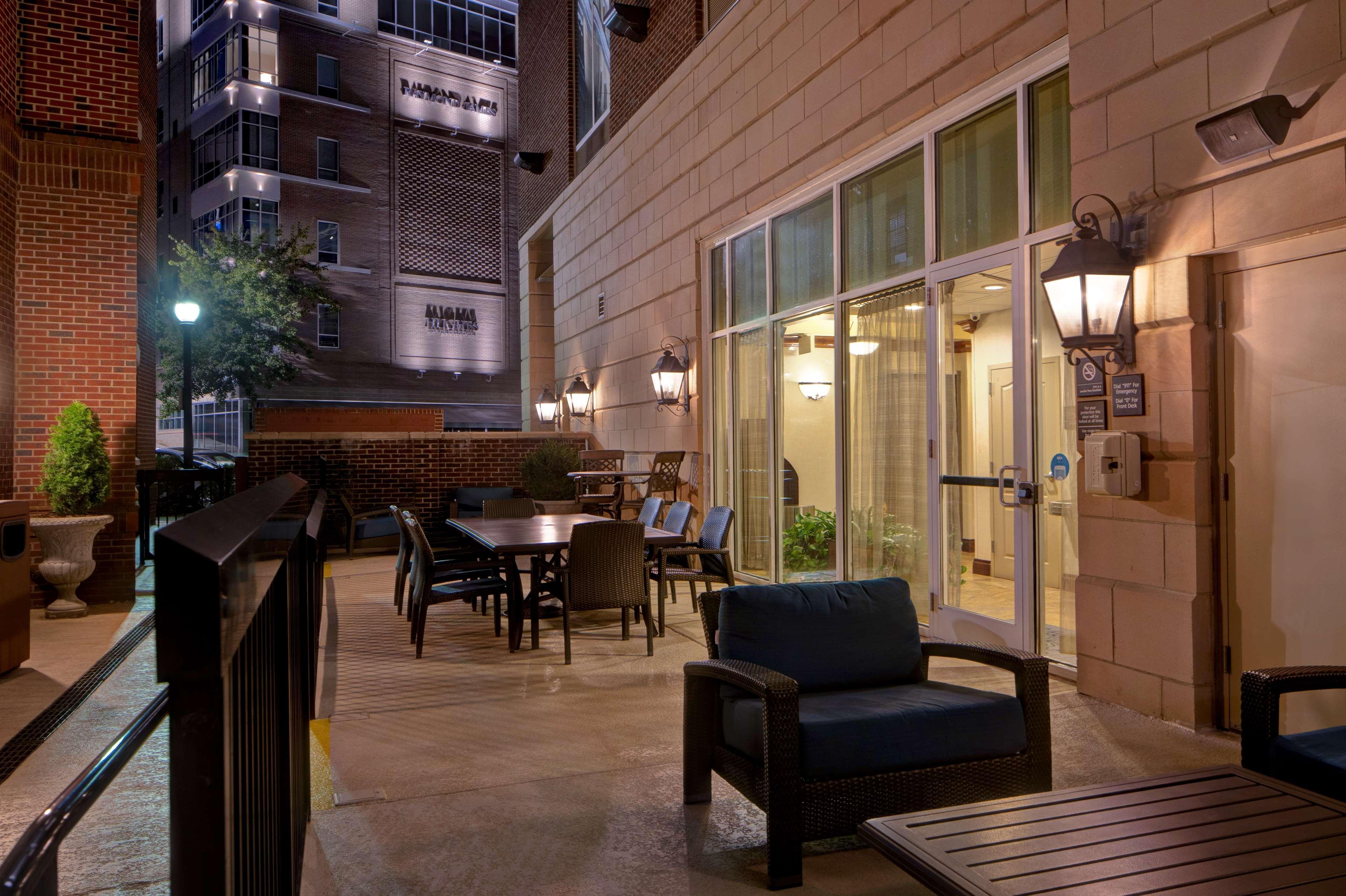 Hampton Inn & Suites Greenville-Downtown-Riverplace Exteriér fotografie