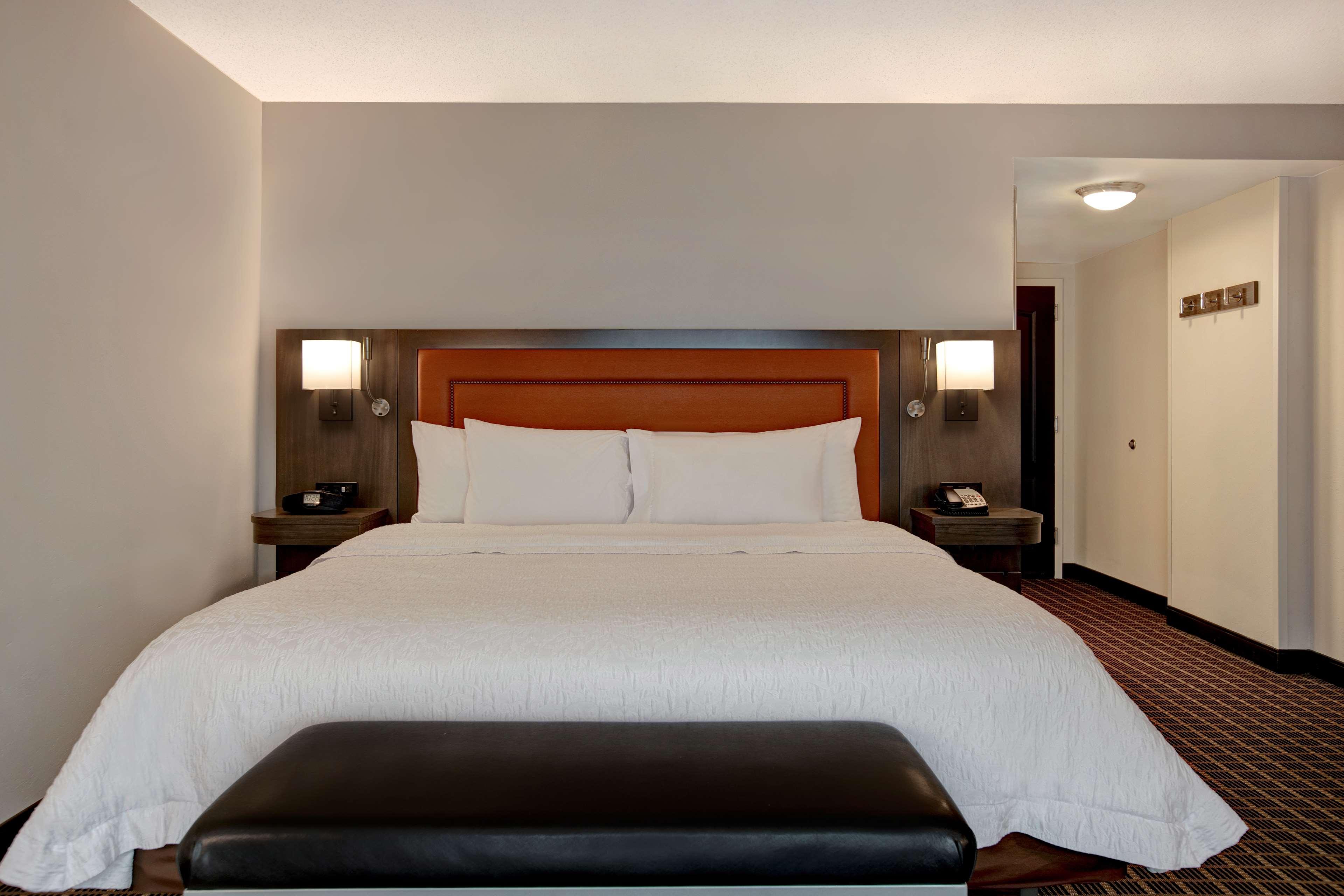Hampton Inn & Suites Greenville-Downtown-Riverplace Exteriér fotografie