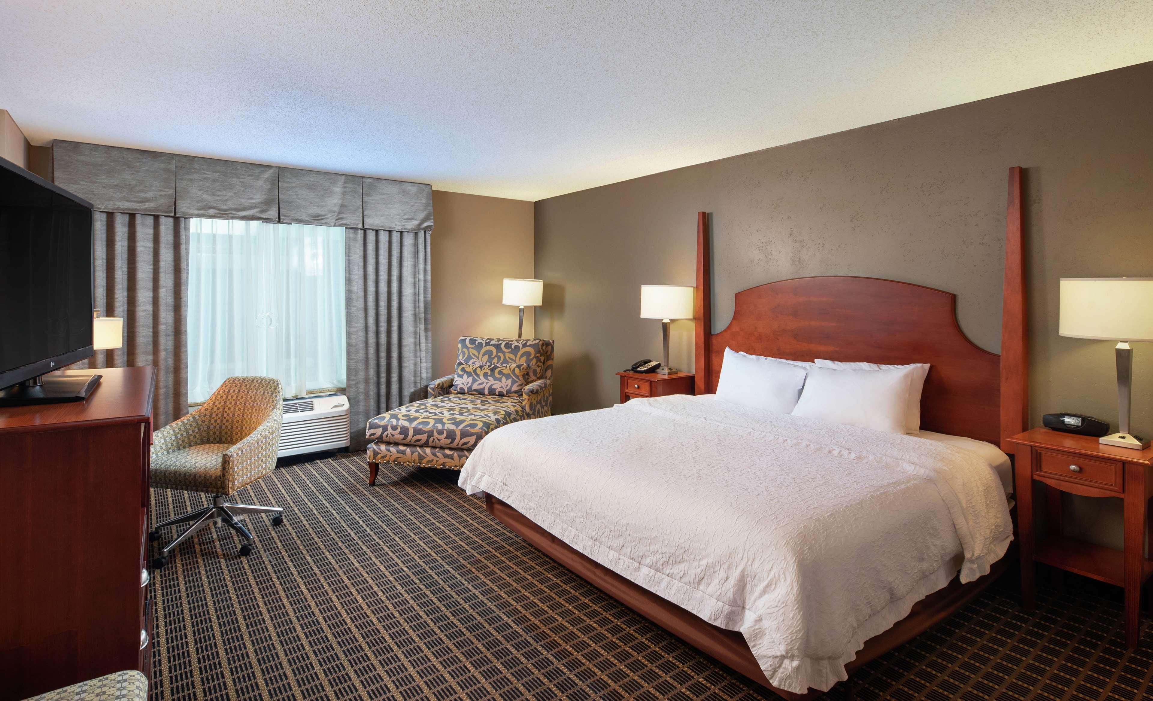 Hampton Inn & Suites Greenville-Downtown-Riverplace Exteriér fotografie
